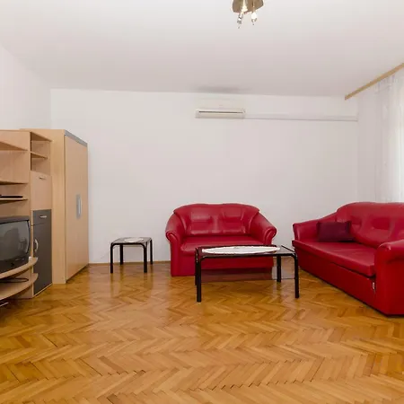 Apartment Tome G Primosten