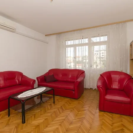 Tome G Apartment